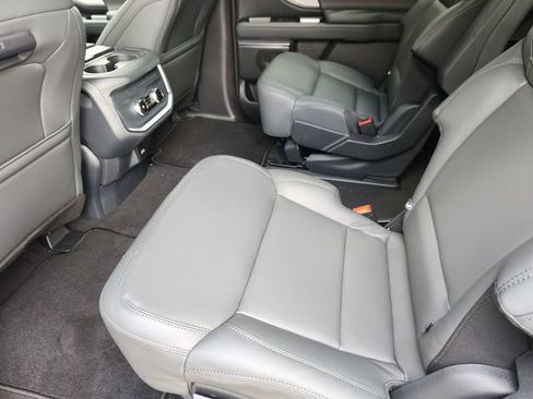 New 2027 Ford Expedition Max Active RWD image 20