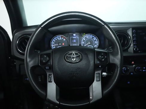 Used 2022 Toyota Tacoma TRD Sport image 22