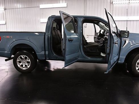 Used 2023 Ford F150 XLT image 32