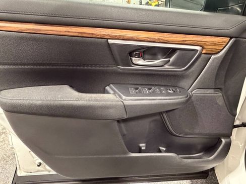 Used 2018 Honda CR-V EX image 8