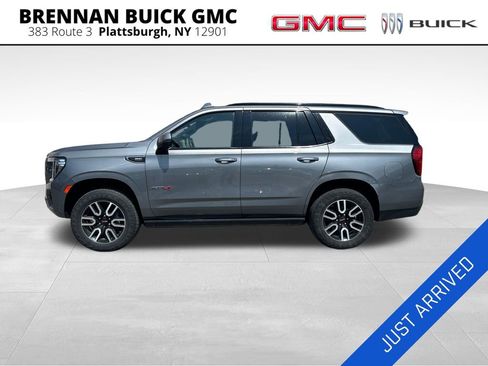 Used 2021 GMC Yukon AT4 w/ AT4 Premium Plus Package AWD/4WD image 3