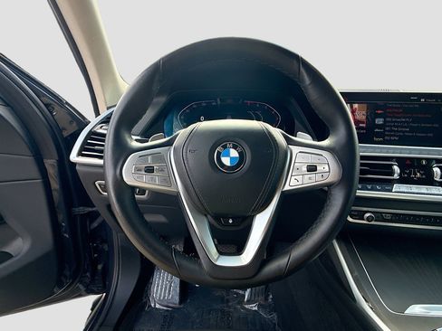 Used 2022 BMW X7 xDrive40i AWD/4WD image 42