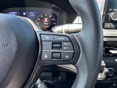 Used 2023 Honda Accord EX image 27