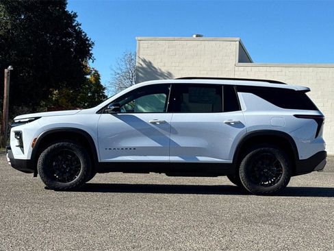 New 2026 Chevrolet Traverse Z71 w/ Enhanced Driving Package image 7