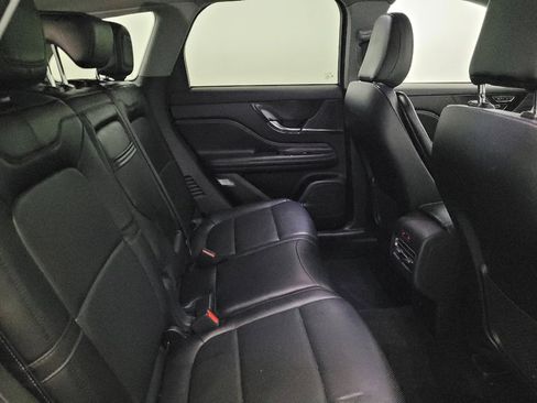 Used 2022 Lincoln Corsair AWD w/ Premium Package image 19