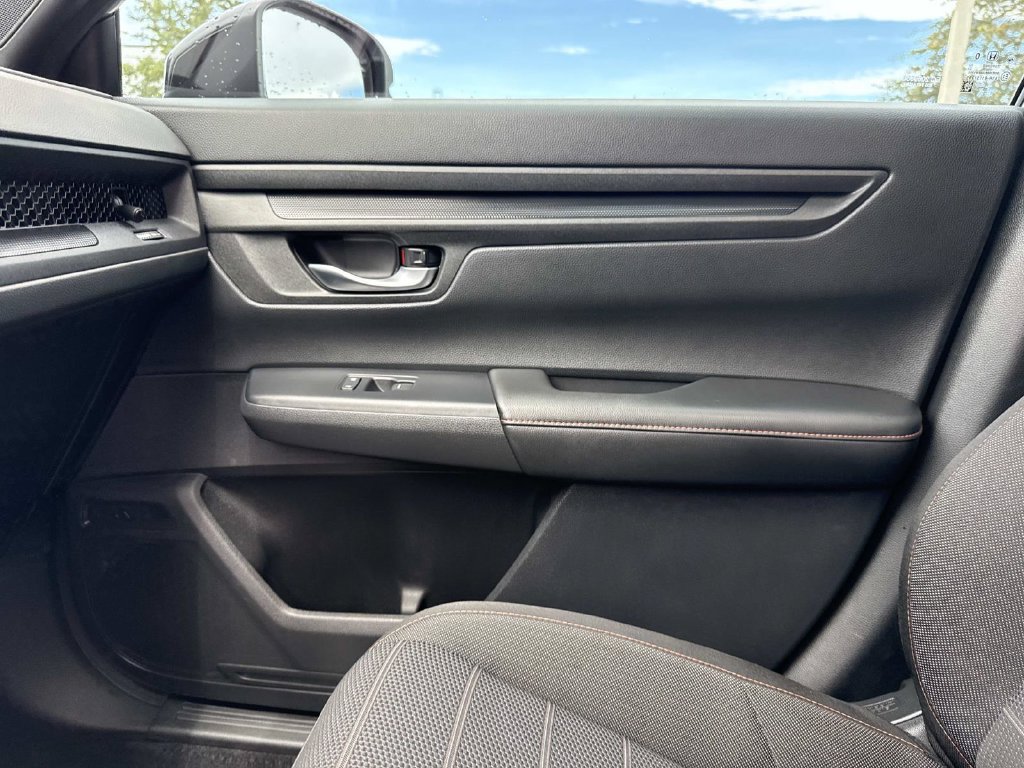 Used 2024 Honda CR-V Sport image 28