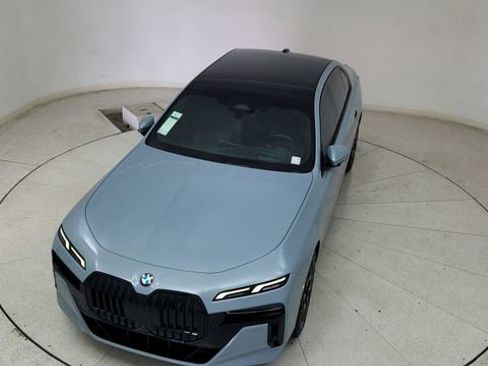 Used 2024 BMW 740i xDrive w/ Premium Package image 83