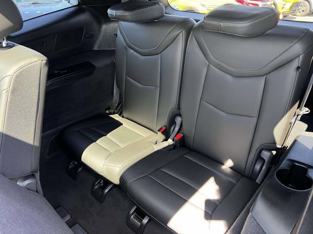 Certified 2024 Cadillac XT6 Luxury w/ LPO, Floor Liner Package AWD/4WD image 14