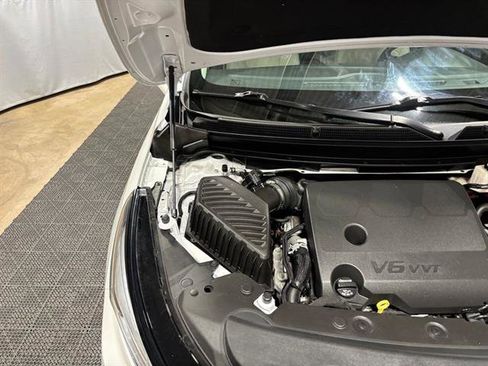 Certified 2023 Buick Enclave Essence w/ Sport Touring Edition image 22