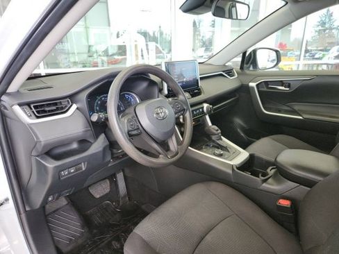 Certified 2023 Toyota RAV4 Woodland Edition image 17