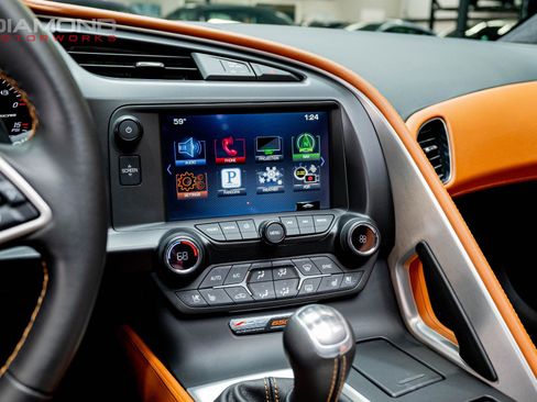 Used 2016 Chevrolet Corvette Z06 w/ 3LZ Preferred Equipment Group image 93