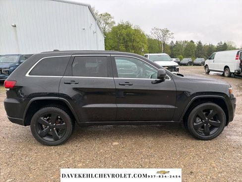 Used 2015 Jeep Grand Cherokee Altitude AWD/4WD image 7