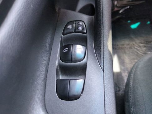 Used 2015 Nissan Altima 2.5 SV w/ Convenience Package FWD image 23