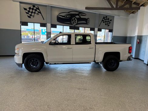 Used 2016 Chevrolet Silverado 1500 LT w/ All Star Edition RWD image 4