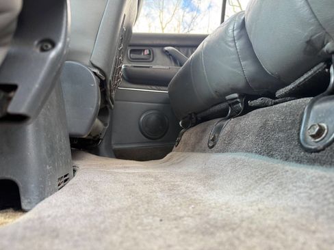 Used 1996 Toyota Land Cruiser image 93