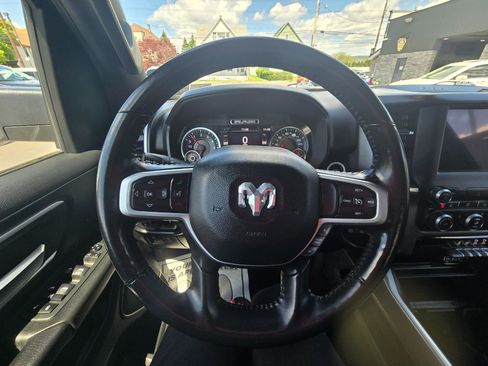 Used 2021 RAM 1500 Big Horn AWD/4WD image 7