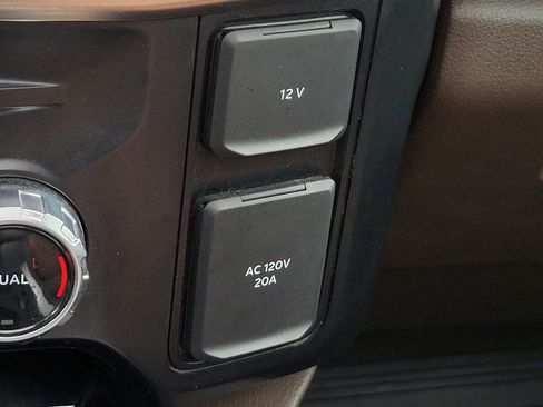 Used 2023 Ford F250 King Ranch w/ FX4 Off-Road Package image 28