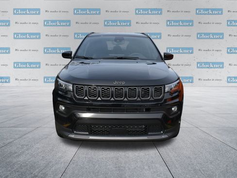 New 2026 Jeep Compass Latitude image 17