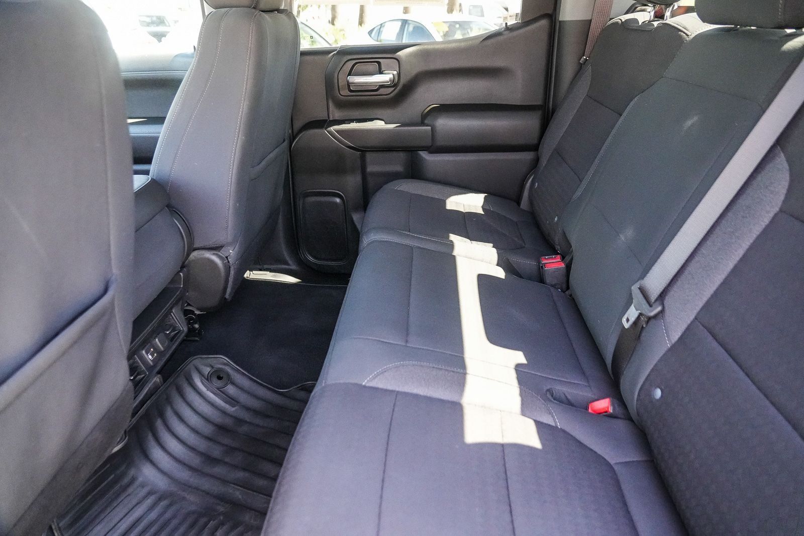 Used 2021 Chevrolet Silverado 1500 LT w/ Bed Protection Package RWD image 18