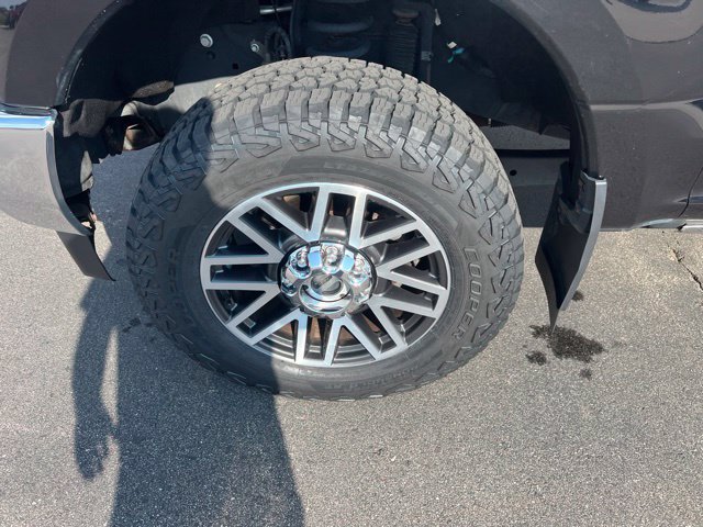 Used 2019 Ford F350 Lariat w/ Lariat Ultimate Package AWD/4WD image 9