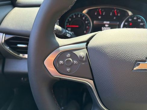 Used 2023 Chevrolet Traverse LT image 22