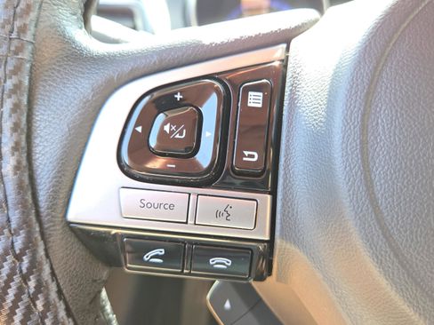 Used 2017 Subaru Outback 2.5i Touring w/ Popular Package #5A image 28