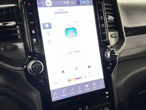 Used 2025 RAM 3500 Tradesman image 19