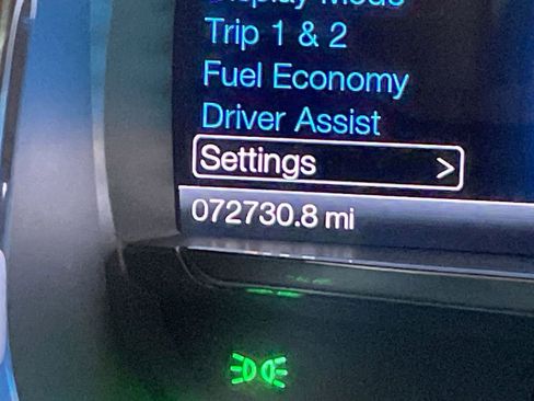 Used 2017 Ford Taurus Limited image 12