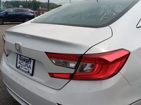 Used 2020 Honda Accord EX image 5