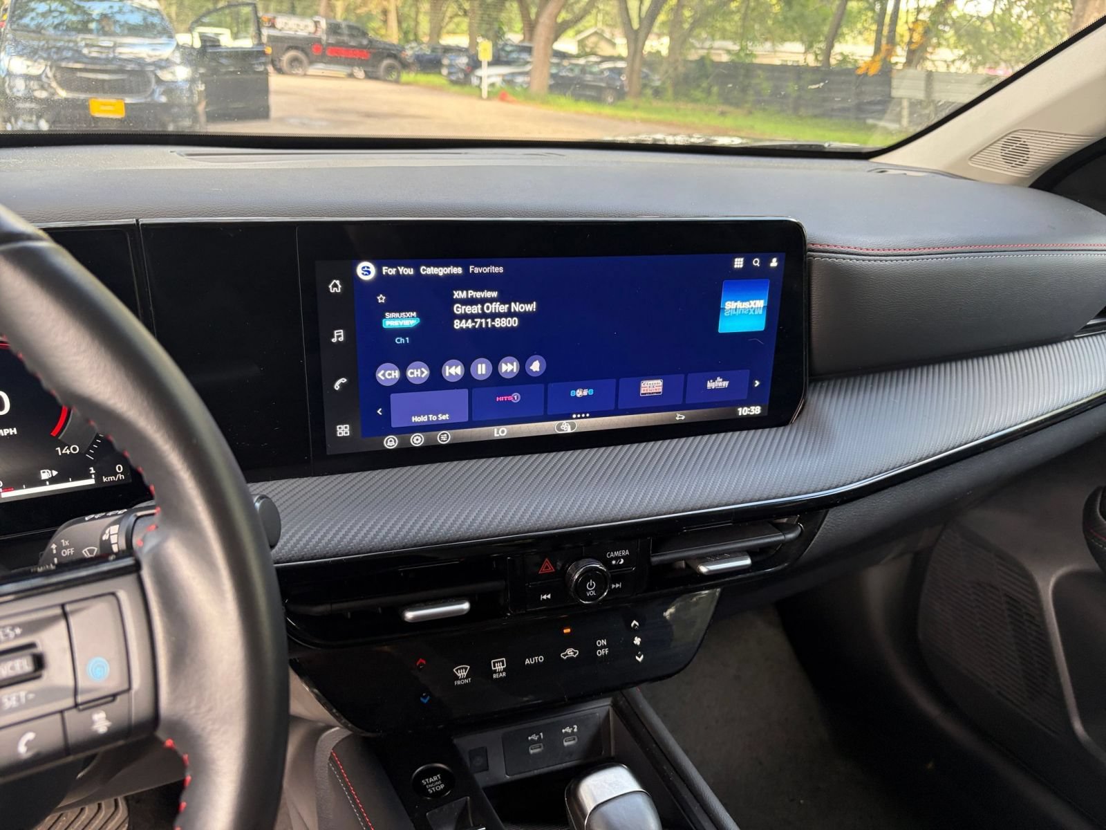Used 2026 Nissan Kicks SR FWD image 20