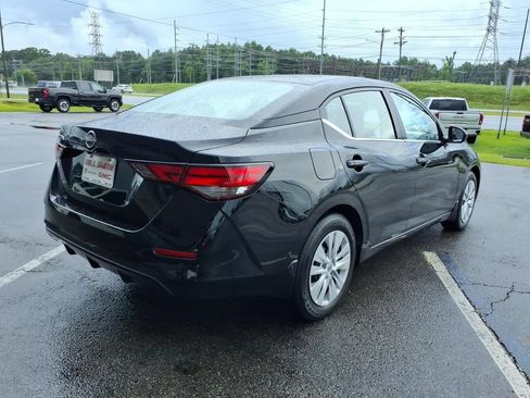Used 2025 Nissan Sentra S FWD image 7
