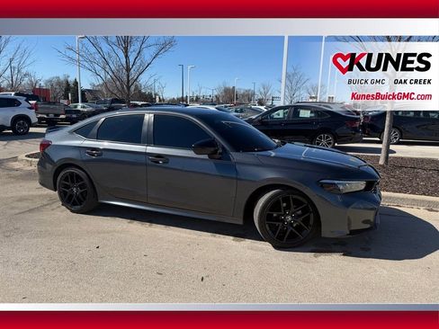 Used 2025 Honda Civic Sport image 4