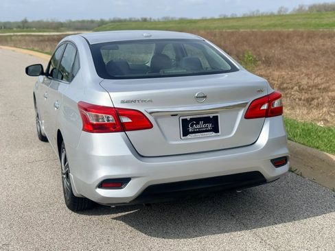 Used 2017 Nissan Sentra SV image 11