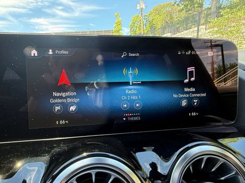 Used 2023 Mercedes-Benz GLA 250 4MATIC image 33