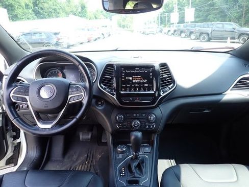 Used 2019 Jeep Cherokee High Altitude AWD/4WD image 12