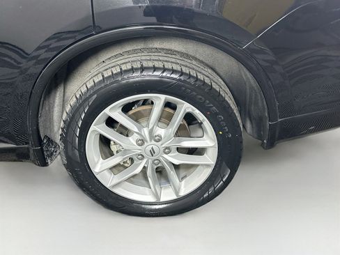 Used 2025 Dodge Durango GT AWD/4WD image 11