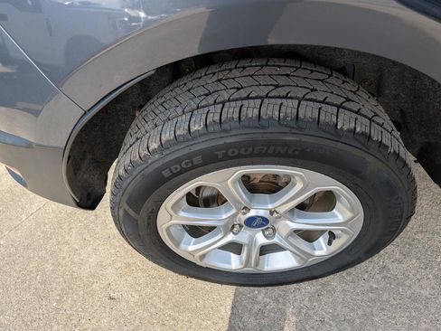 Used 2020 Ford EcoSport SE image 9