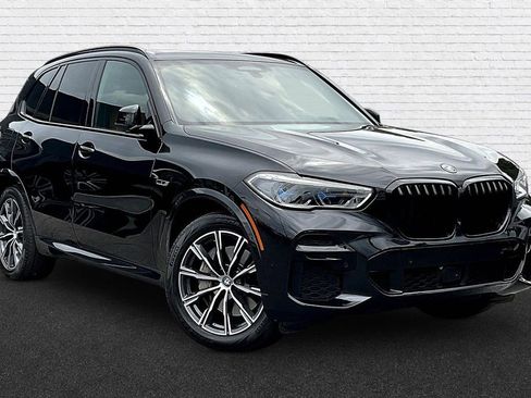 Used 2023 BMW X5 xDrive45e w/ Executive Package AWD/4WD image 3
