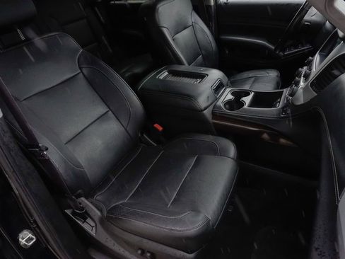 Used 2015 GMC Yukon SLT w/ Open Road Package AWD/4WD image 24