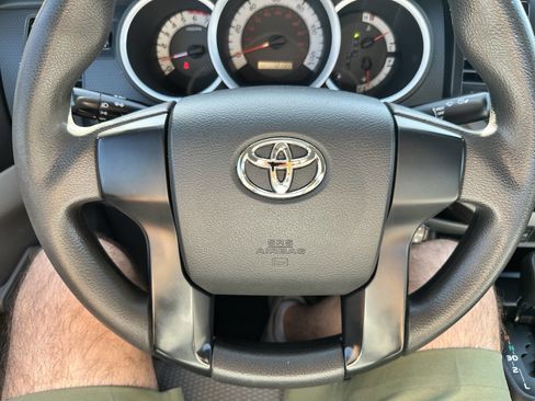 Used 2012 Toyota Tacoma 2WD Regular Cab image 14
