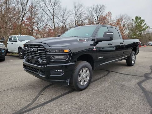 New 2026 RAM 2500 Big Horn AWD/4WD image 2