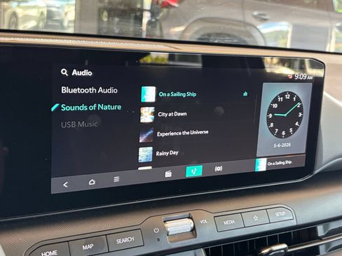 Used 2025 Kia K4 FWD image 20