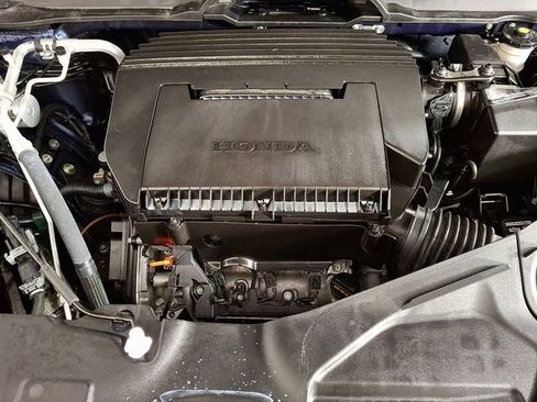 Used 2025 Honda Pilot Touring image 29