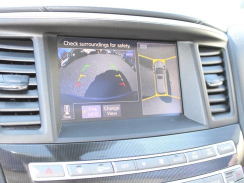 Used 2019 INFINITI QX60 Luxe w/ Essential Package image 17