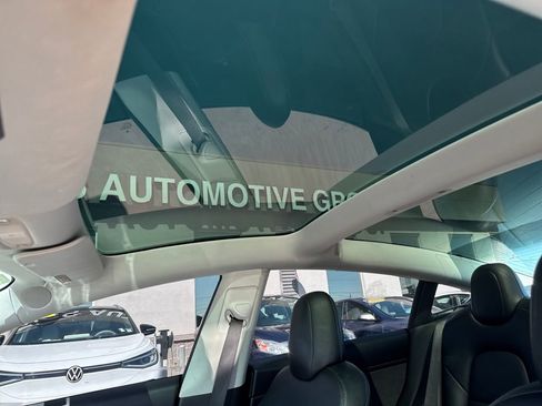 Used 2019 Tesla Model 3 AWD/4WD image 19