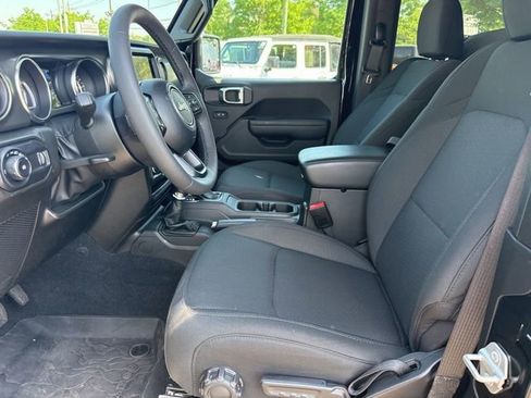 Used 2023 Jeep Wrangler Sport AWD/4WD image 22