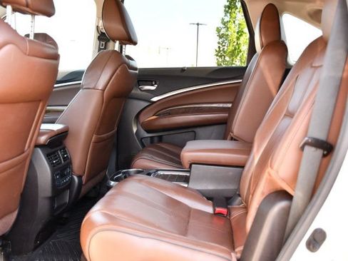 Used 2017 Acura MDX SH-AWD w/ Advance Package image 19