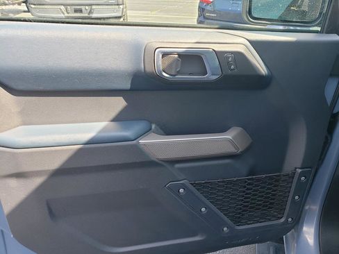 Used 2023 Ford Bronco Outer Banks AWD/4WD image 11