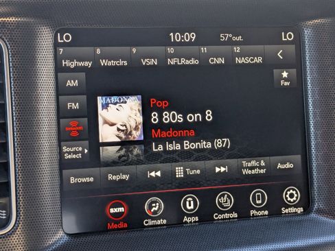 Used 2018 Dodge Charger SXT Plus image 22