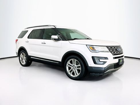 Used 2017 Ford Explorer Limited w/ Equipment Group 301A AWD/4WD image 1